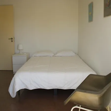 Bouca Neighborhood Apartment *